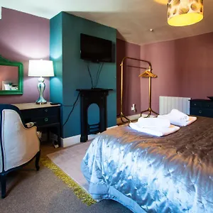  Apartment Built 1804 Caldecott Town House On The Rows By Rework United Kingdom