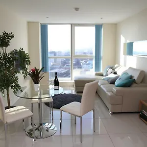  Apartment Centre United Kingdom